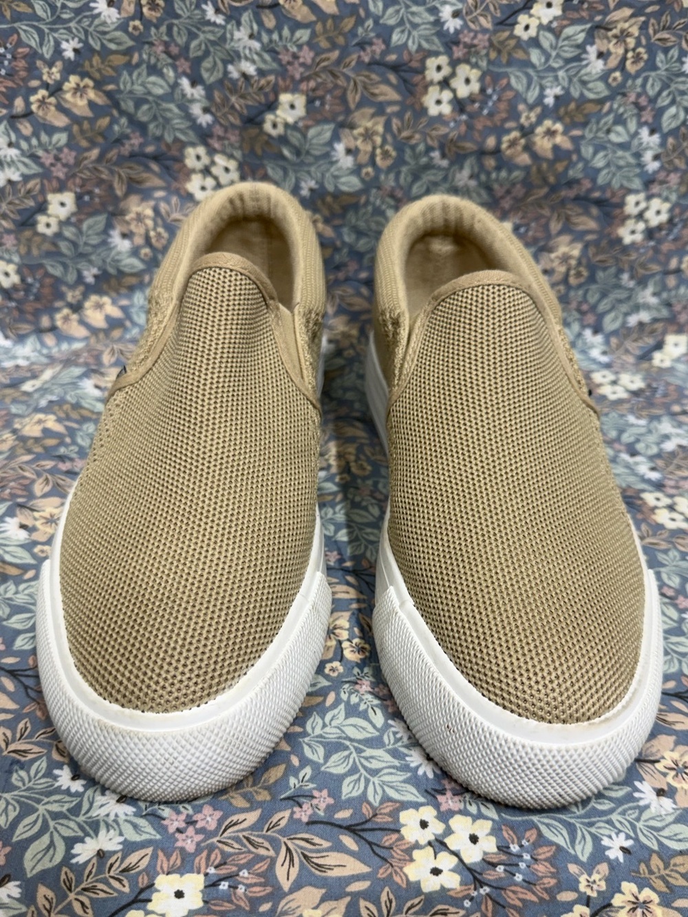 Alexis Bendel Women’s Slip-On Casual Sneakers in Tan